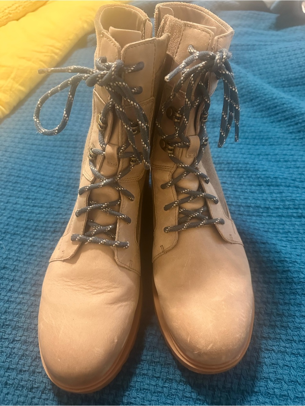 Sorel Women's Beige Boots